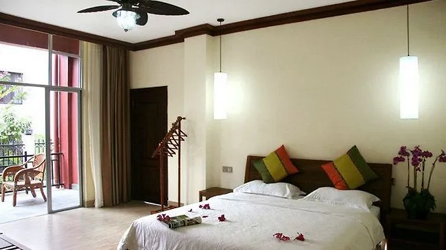Sunny Sanya Family Hotel